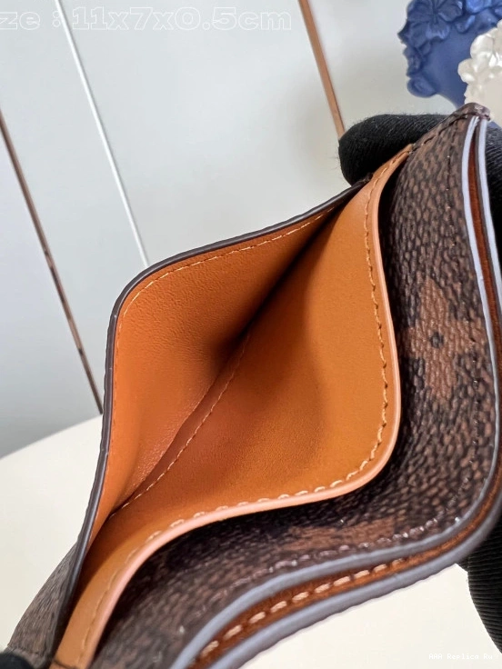 AAA Replica Ru VUITTON CARD LOUIS HOLDER-11*7*0.5cm 0802